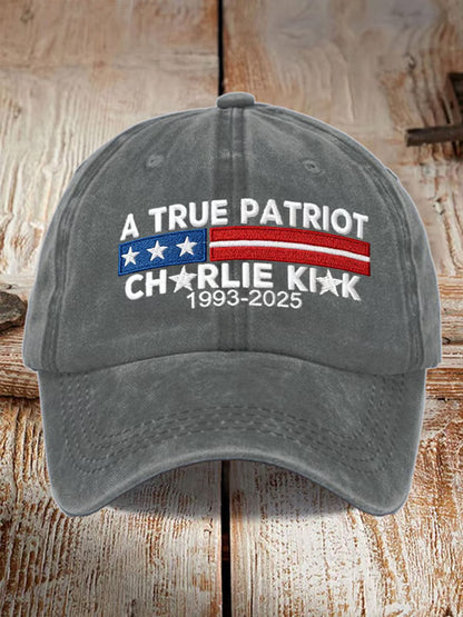 Unisex Punkt zwrotny USA Trump Charlie Kirk Pamiątkowy nadruk Kapelusz Slouch