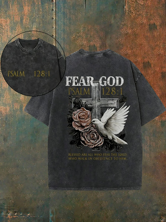 Męska koszulka w stylu vintage w trudnej sytuacji Christian umyta na co dzień